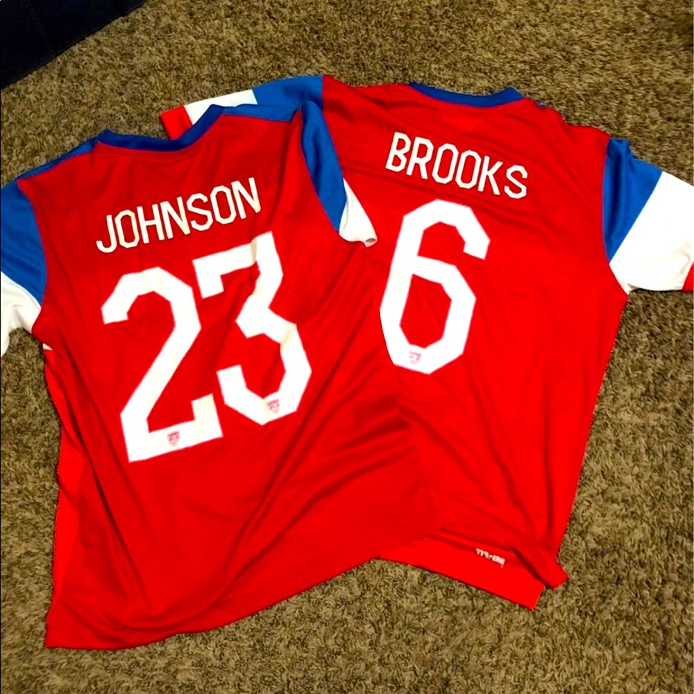 US men’s soccer jerseys bundle